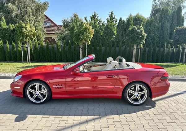 samochody osobowe Mercedes-Benz SL cena 131000 przebieg: 168000, rok produkcji 2011 z Łomianki